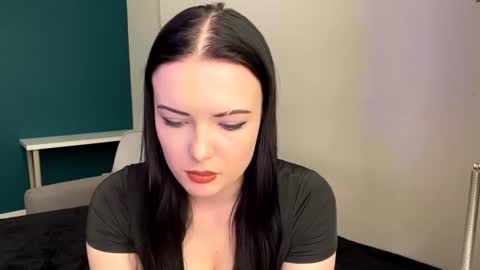 Snapshot of brunaceasor chatting on 06/14/26, 02:08 Luna online show from 06/14/26, 02:08