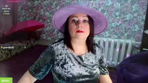 Snapshot of brunette7786 chatting on 06/12/26, 10:30 Julia online show from 06/12/26, 10:30
