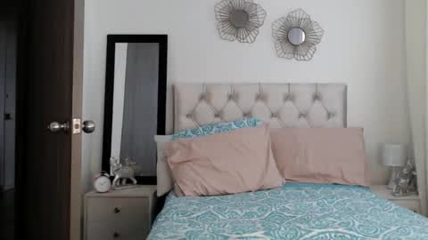 Violetta online show from 02/10/25, 05:41