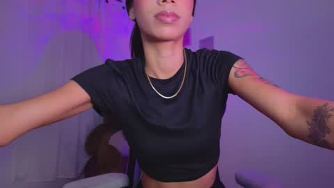 SARAH  online show from 02/10/26, 02:59