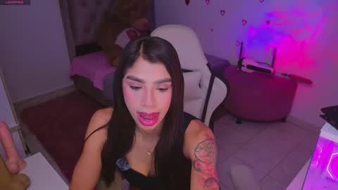 SARAH  online show from 03/16/26, 06:17