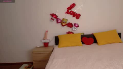 Ellis online show from 09/22/25, 12:23