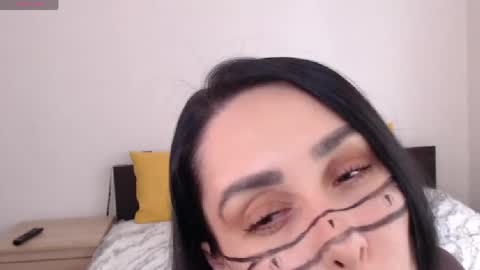 Snapshot of brunettgirl_ chatting on 05/12/26, 09:28 Ellis online show from 05/12/26, 09:28