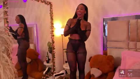 Brenda online show from 11/08/25, 08:03