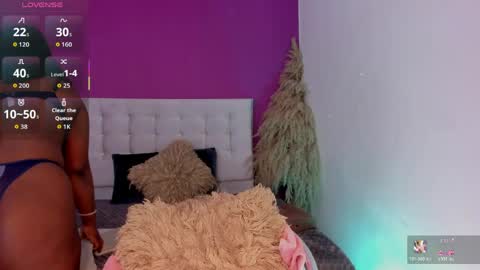 Snapshot of brunna_brownn chatting on 05/04/26, 12:01 Brunna online show from 05/04/26, 12:01
