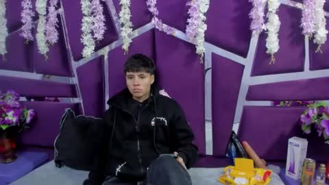 Snapshot of bruno_cruz chatting on 02/14/26, 02:41 Bruno Cruz online show from 02/14/26, 02:41