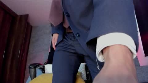 Andres Suarez online show from 11/20/25, 01:55