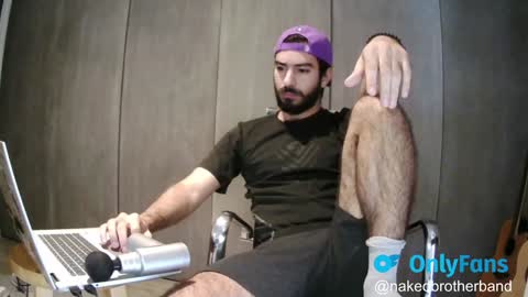 Snapshot of brunobaibe chatting on 01/14/25, 03:04 brunobaibe online show from 01/14/25, 03:04