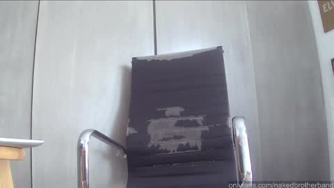 Snapshot of brunobaibe chatting on 10/06/25, 04:48 brunobaibe online show from 10/06/25, 04:48