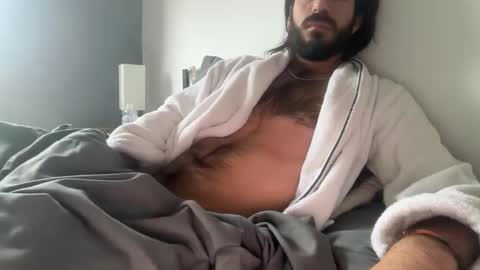 Sebastian online show from 04/19/26, 01:43