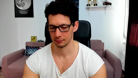 Snapshot of brutusk1 chatting on 03/04/26, 07:36 Brutus K online show from 03/04/26, 07:36