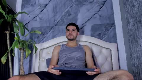 Bry Dalton online show from 02/08/26, 03:43