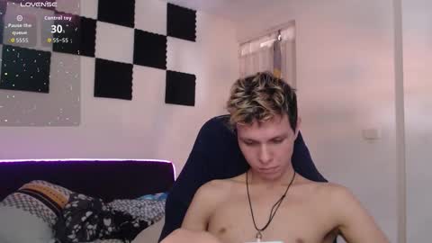 bryamado online show from 10/02/25, 06:59