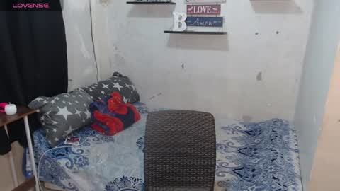 Snapshot of bryan_________ chatting on 07/25/26, 05:10 BRYAN JEMY online show from 07/25/26, 05:10