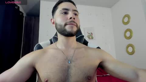 Snapshot of bryan_oficials chatting on 05/08/26, 01:22 bryan_oficials online show from 05/08/26, 01:22
