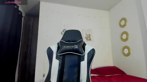 Snapshot of bryan_oficials chatting on 05/16/26, 11:57 bryan_oficials online show from 05/16/26, 11:57