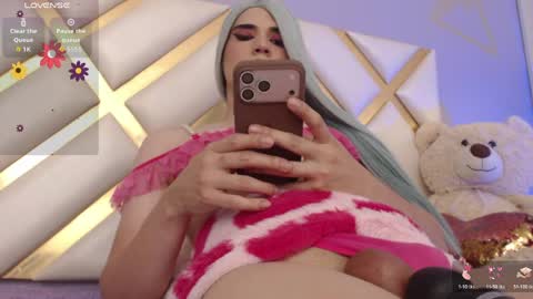 Becky Anders  online show from 05/25/26, 05:08