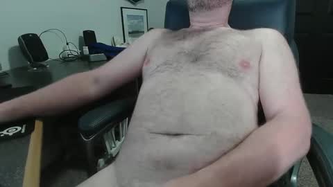 bryanbrwn2001 online show from 04/14/26, 06:47