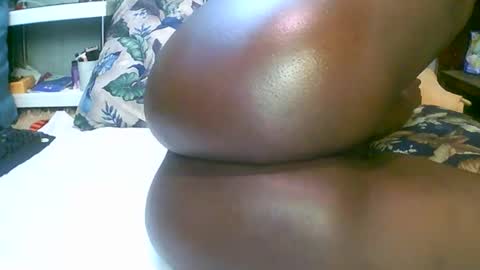 dee online show from 02/09/25, 04:46