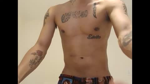 Snapshot of bssexperience chatting on 03/05/25, 06:23 HazelEyedStud1999 online show from 03/05/25, 06:23