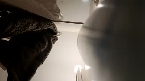 Snapshot of bssexperience chatting on 03/07/25, 02:01 HazelEyedStud1999 online show from 03/07/25, 02:01