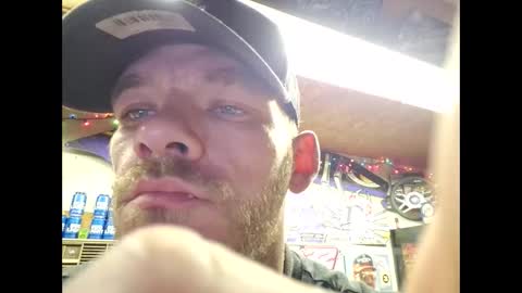 Snapshot of btown3095 chatting on 09/28/25, 10:15 btown3095 online show from 09/28/25, 10:15