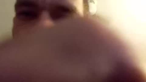 Snapshot of btown3095 chatting on 12/20/25, 07:04 btown3095 online show from 12/20/25, 07:04