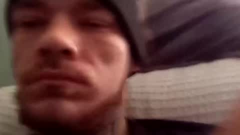 Snapshot of btown3095 chatting on 12/21/25, 06:37 btown3095 online show from 12/21/25, 06:37