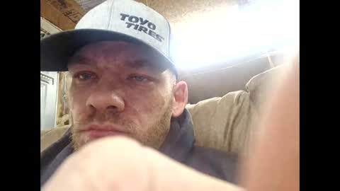 Snapshot of btown3095 chatting on 03/21/26, 03:33 btown3095 online show from 03/21/26, 03:33