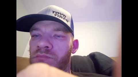 Snapshot of btown3095 chatting on 03/29/26, 05:07 btown3095 online show from 03/29/26, 05:07