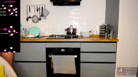 Bubblegum online show from 10/28/25, 02:53