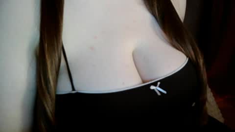 Nancy 3 online show from 04/19/26, 06:10