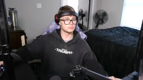 BubblebuttBdn online show from 09/24/25, 11:52