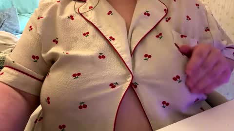 bubblegirl online show from 04/29/26, 01:37