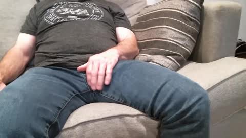 Snapshot of buck_camstar chatting on 02/25/25, 07:20 Buck online show from 02/25/25, 07:20