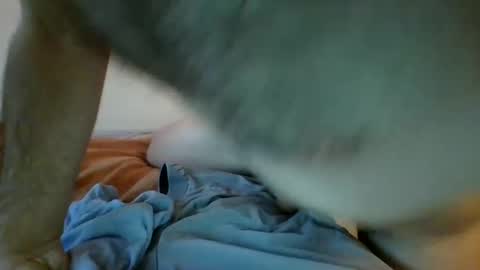 Snapshot of buckeye1990 chatting on 10/05/25, 05:00 B online show from 10/05/25, 05:00