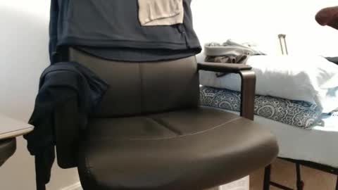 Snapshot of buckwheat71 chatting on 03/08/26, 12:20 buckwheat71 online show from 03/08/26, 12:20