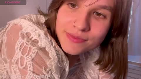 Snapshot of buckwheat_queen chatting on 05/10/26, 07:08 Mira online show from 05/10/26, 07:08