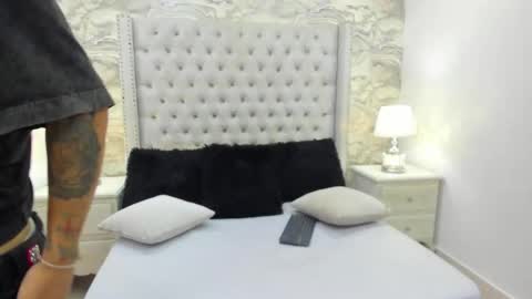 Buda y Cataleya online show from 01/17/26, 03:17