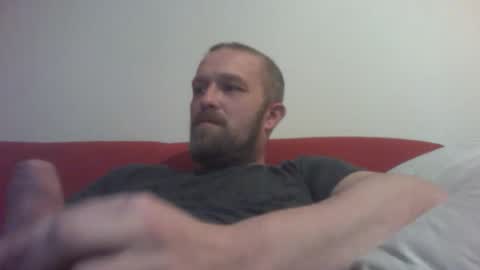 Snapshot of budgie1095 chatting on 01/08/25, 06:31 budgie1095 online show from 01/08/25, 06:31