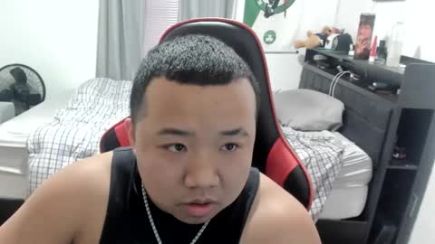 buffsexyman24 online show from 02/21/25, 10:26