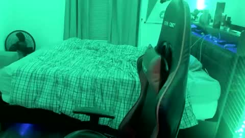 buffsexyman24 online show from 02/27/25, 02:10