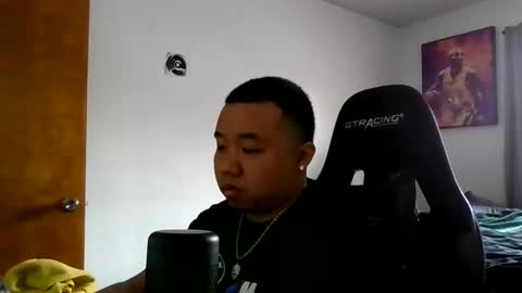 buffsexyman24 online show from 02/20/26, 05:02