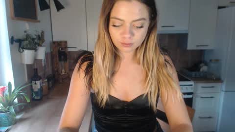 Buffy online show from 11/05/25, 11:21