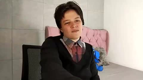 bug2025 online show from 09/09/25, 02:55