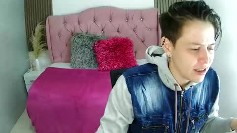 bug2025 online show from 02/18/26, 02:40