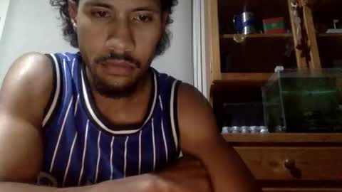 Snapshot of bulaboy27 chatting on 01/12/25, 03:25 meaty man online show from 01/12/25, 03:25