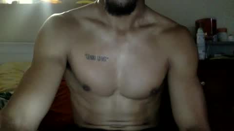 Snapshot of bulaboy27 chatting on 03/02/25, 10:16 meaty man online show from 03/02/25, 10:16