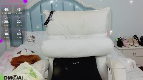 Sandy----xx online show from 11/30/25, 03:27