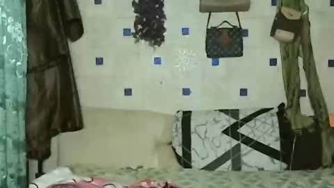 bulelet_ts online show from 01/14/26, 05:51